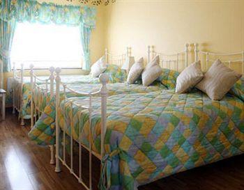 Rockfield House Hotel กัลเวย์ ภายนอก รูปภาพ
